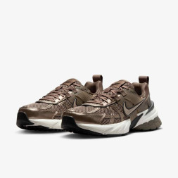 Nike V2K Run Khaki
