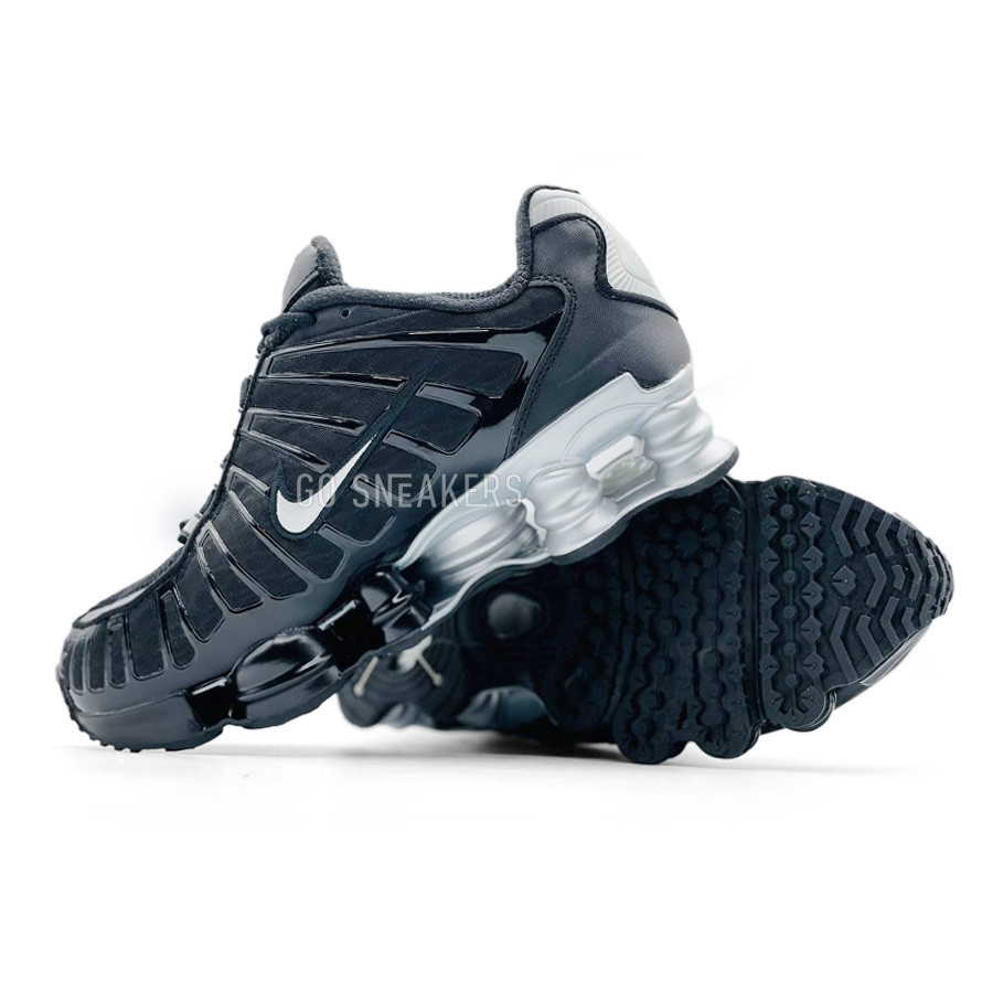 Nike shox silver and black shop