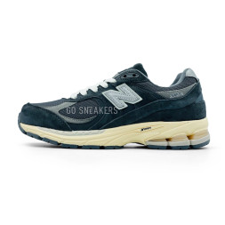 New Balance 2002R Black