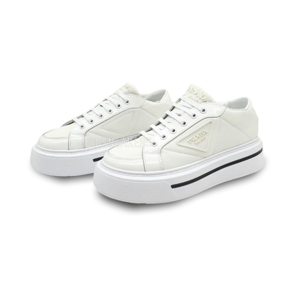 Женские кроссовки Prada Macro White