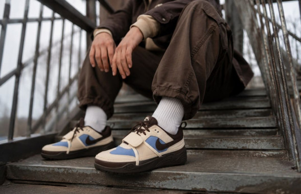 Мужские кроссовки Travis Scott x Nike Zoom Field Jaxx Leche Blue
