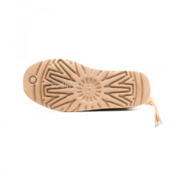 Classic Charm Boot Chestnut