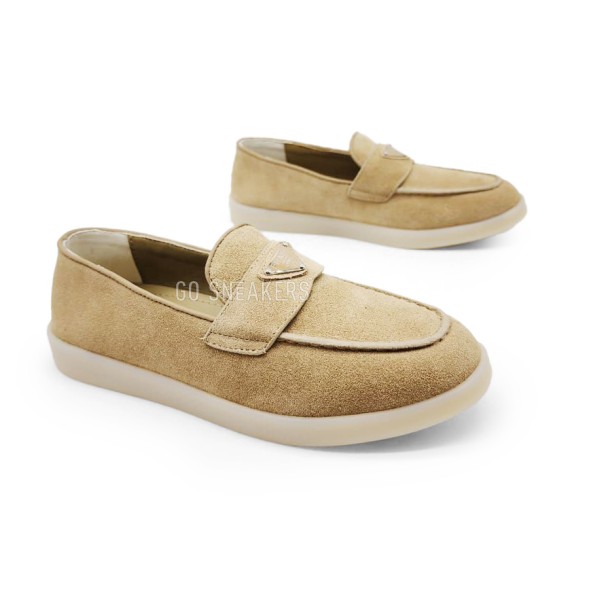 Женские мокасины Prada Mocassins Suede Beige