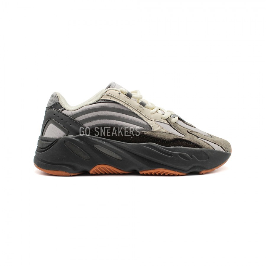 Wave runner 700 v2 top