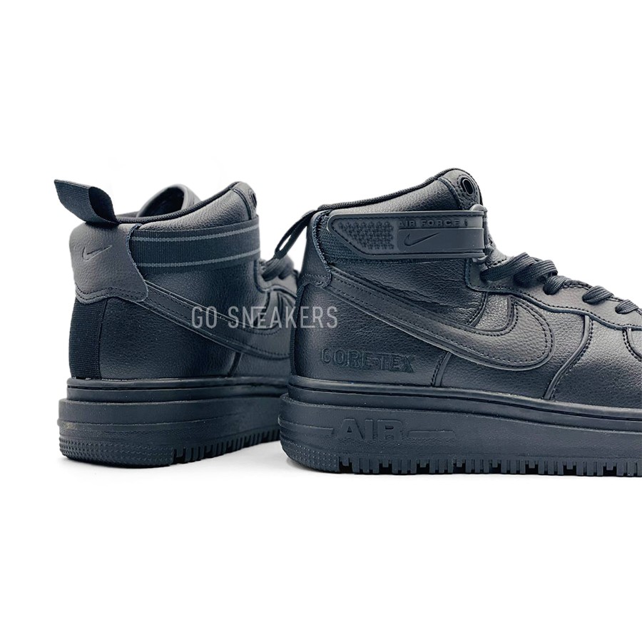 Nike sneakers full black hot sale