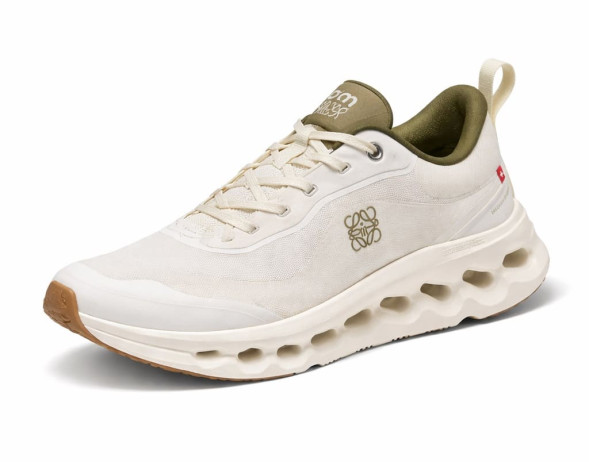 Унисекс кроссовки Loewe x On Running Cloudtilt White/Olive