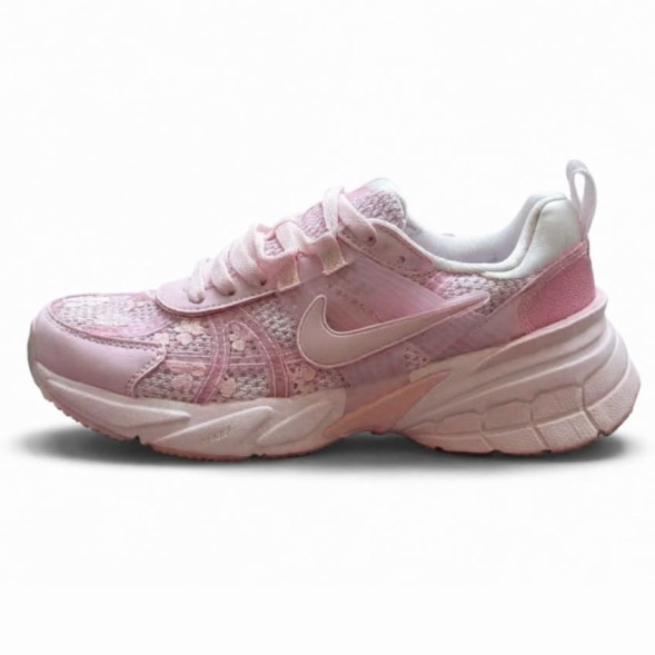 Женские кроссовки Nike V2K Run Pink